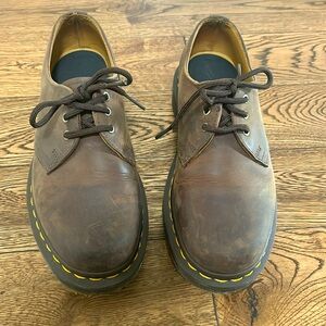 Dr Martens, brown size Women’s 7 Men’s 5 Euro 37